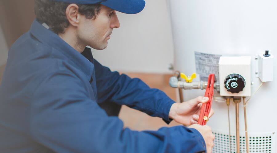 Expert burst pipe repair services in Ferndale, FL