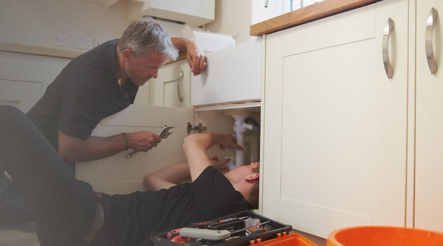 Professional burst pipe repair services in Ferndale, FL